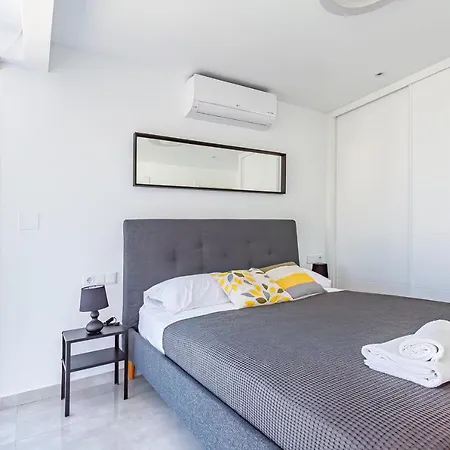 Apartman Virginia Levante